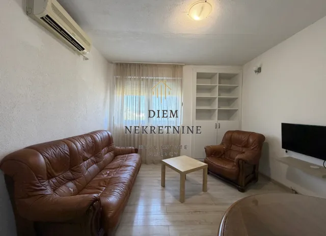 Prodaja, jednosoban stan, 40m², Zabjelo, Podgorica
