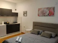 Prodaja, garsonjera, 24m², Lazi, Budva