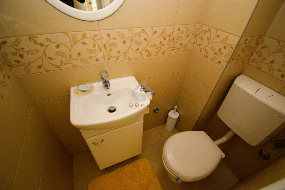 Rent, three bedroom apartment, 100m², Blok 6, Podgorica