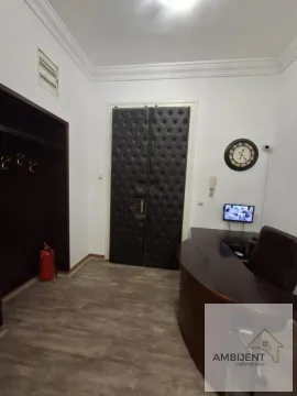 Rent, office space, 140m², Vračar Sve Podlokacije, Beograd - image 2