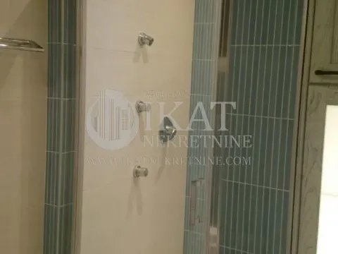 Izdavanje, trosoban stan, 83m², Stari Grad, Beograd - image 6