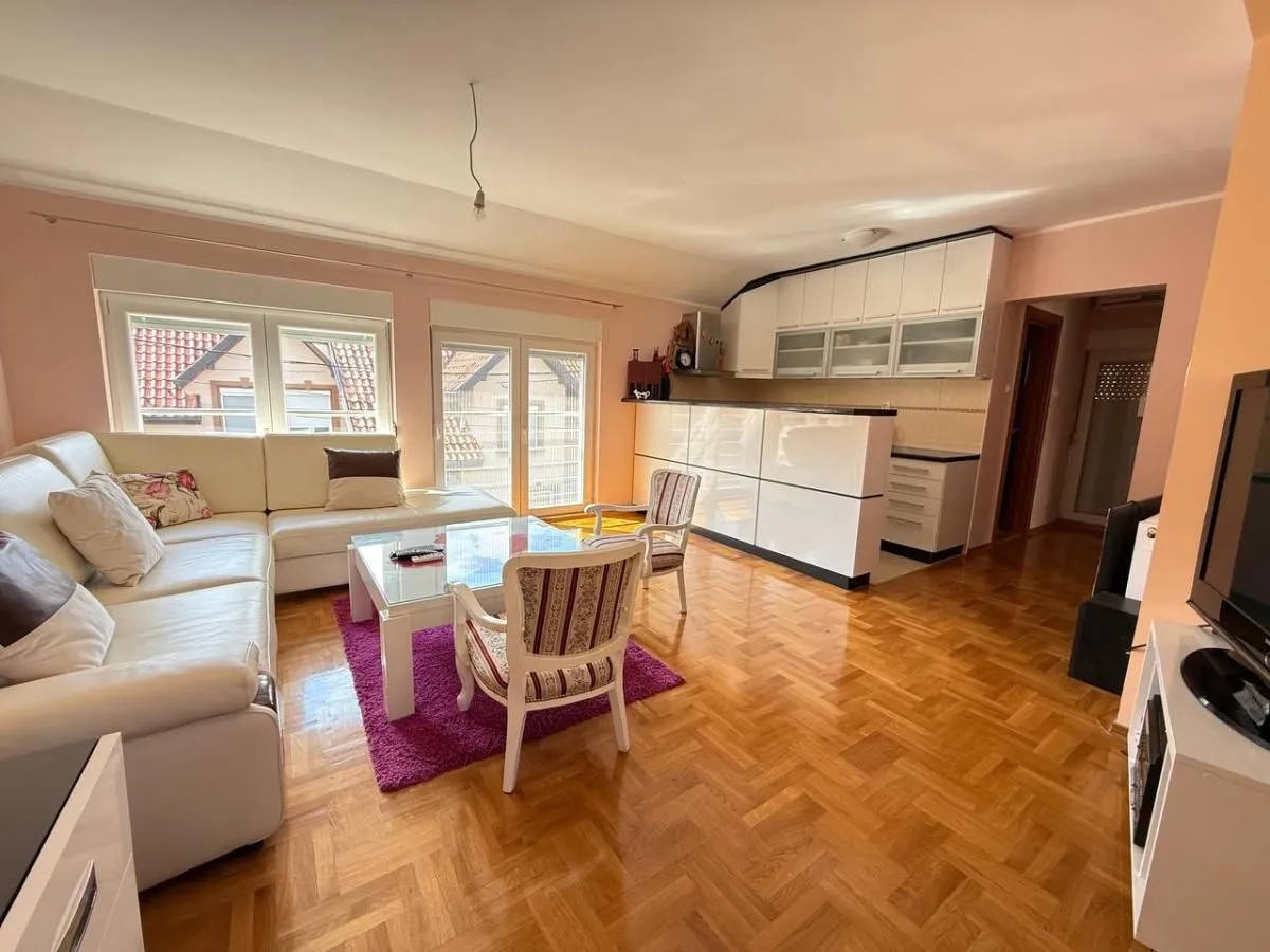Sale, house, 443m², Petrovaradin, Novi Sad