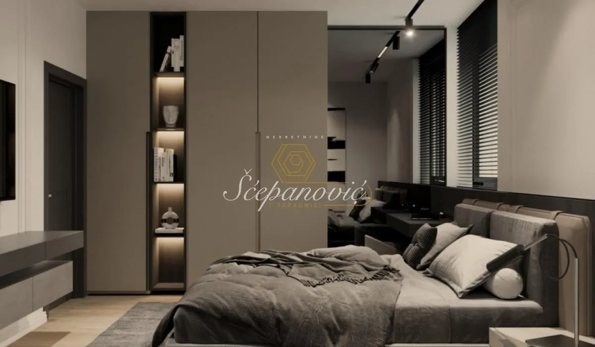 Prodaja, četvorosoban stan, 126m², Cara Dušana, Novi Sad Sve Podlokacije