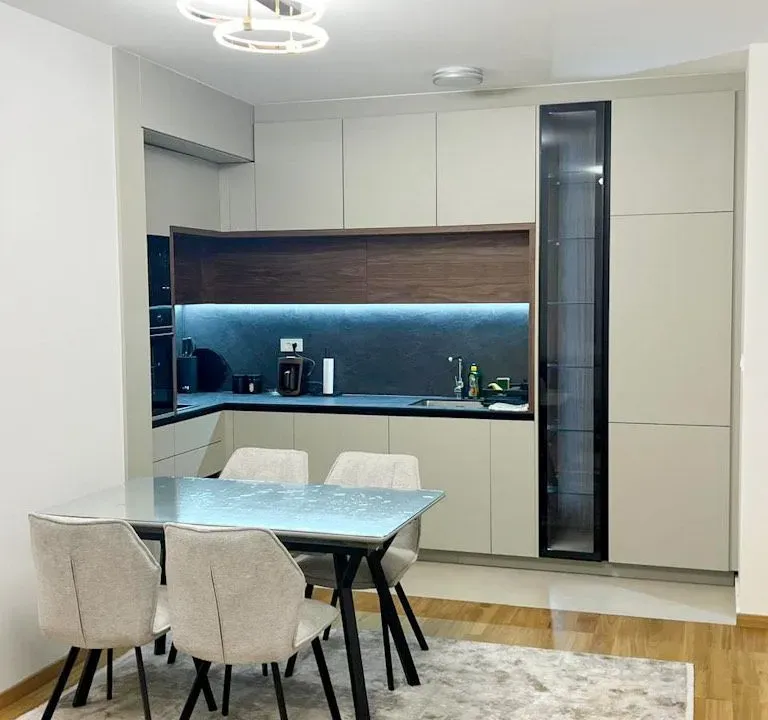 Izdavanje, jednosoban stan, 46m², City Kvart, Podgorica