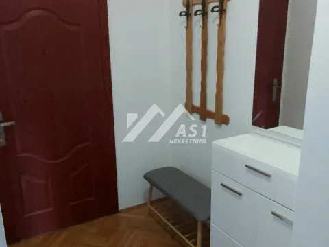 Izdavanje, dvosoban stan, 43m², Centar, Novi Sad - image 5