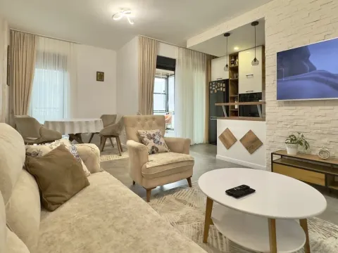 Sale, three bedroom apartment, 76m², Tivat, Crna Gora - image 2