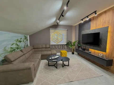 Izdavanje, kuća, 360m², Zagorič, Podgorica - image 1