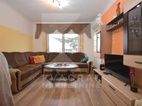 Izdavanje, jednosoban stan, 45m2, Zabjelo, Podgorica Izdavanje, jednosoban stan, 45m2, Zabjelo, Podgorica