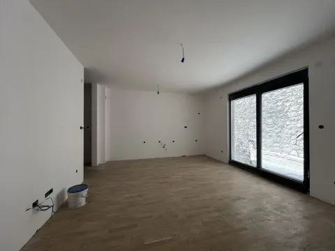 Sale, two bedroom apartment, 52m², Podgorica, Crna Gora - image 3