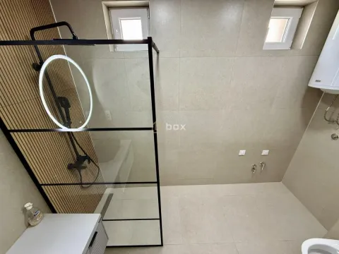 Prodaja, trosoban stan, 92m², Palilula, Niš - image 22