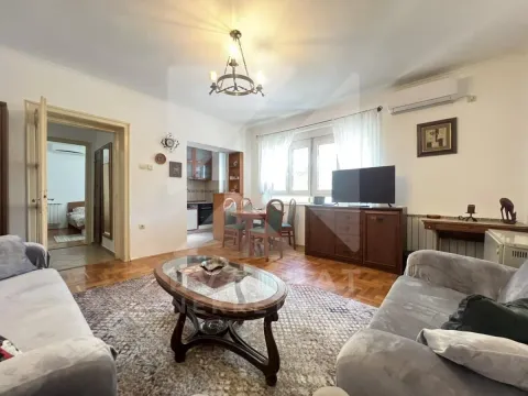 Rent, two bedroom apartment, 67m², Centar, Podgorica - image 2