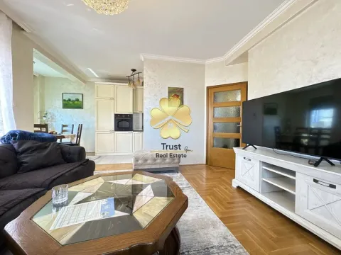 Izdavanje, dvosoban stan, 70m², Stari Aerodrom, Podgorica - image 10