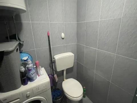 Rent, one bedroom apartment, 40m², Krivi Most, Podgorica - image 7