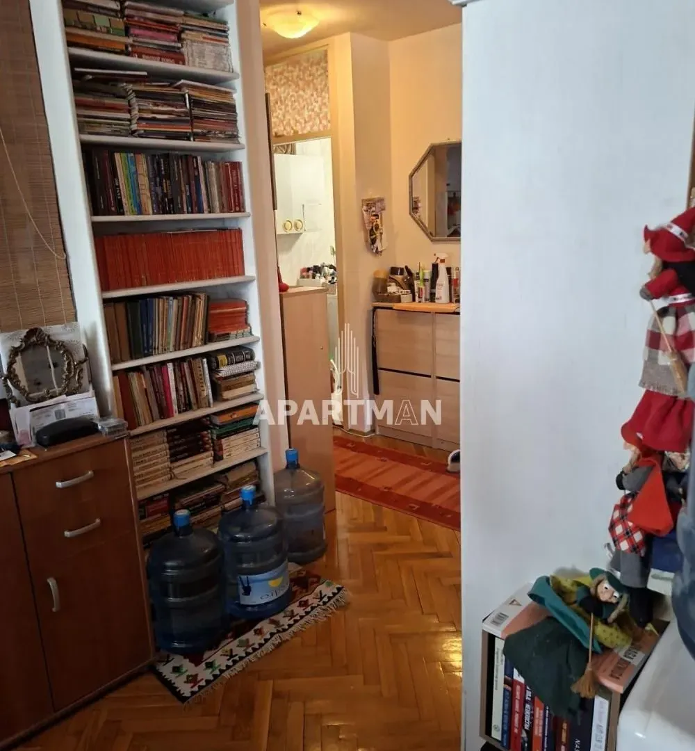 Prodaja, trosoban stan, 98m², Banovo Brdo, Beograd