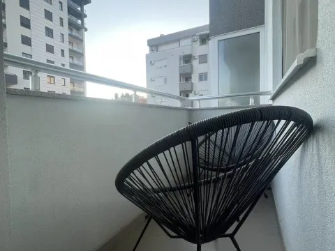 Izdavanje, jednosoban stan, 43m², Sajmište, Novi Sad - image 10