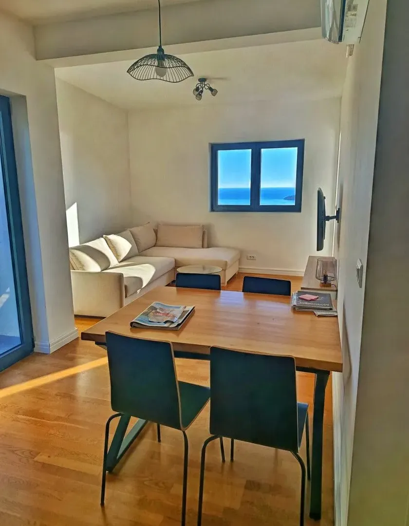 Sale, one bedroom apartment, 54m², Bečići, Budva