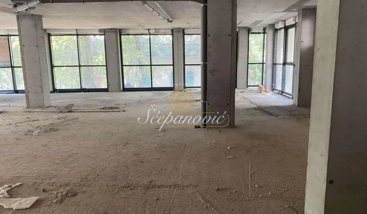Sale, office space, 215m², Rotkvarija, Novi Sad Sve Podlokacije
