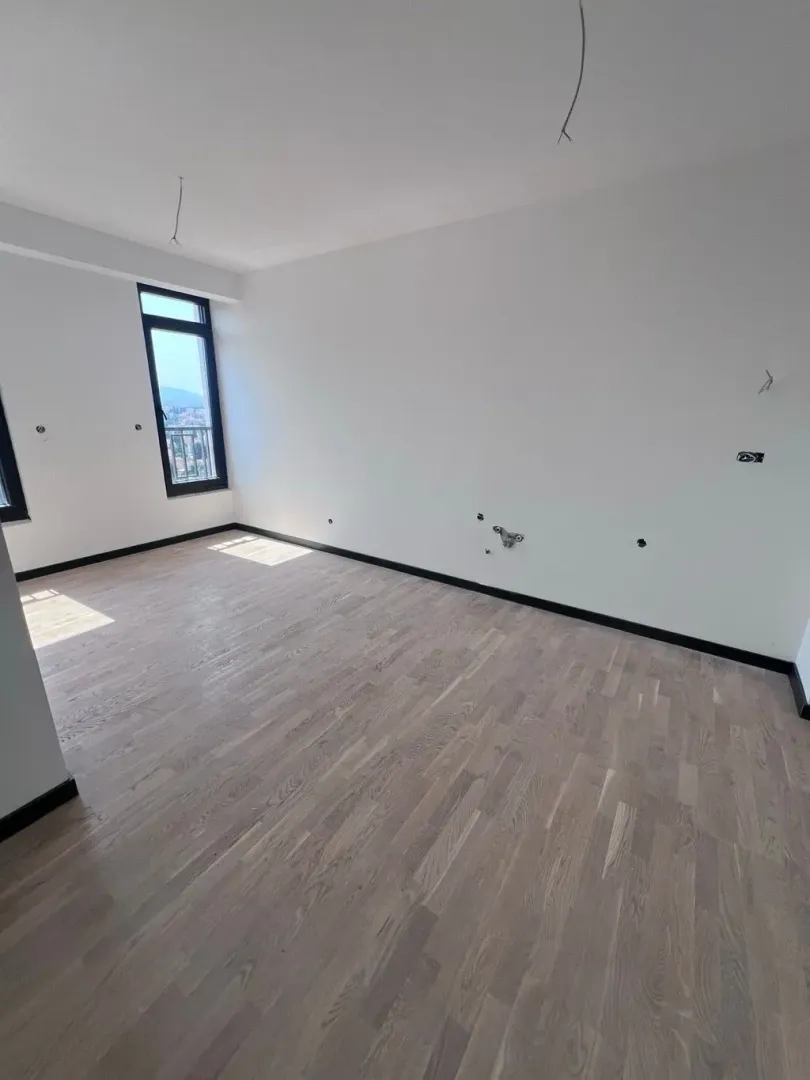 Prodaja, dvosoban stan, 89m², Gorica C, Podgorica
