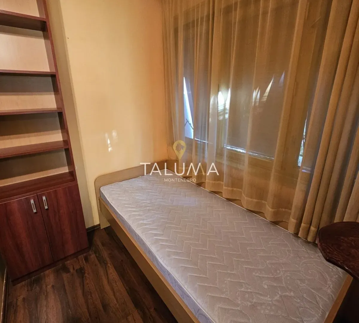 Izdavanje, dvosoban stan, 67m², Preko Morače, Podgorica