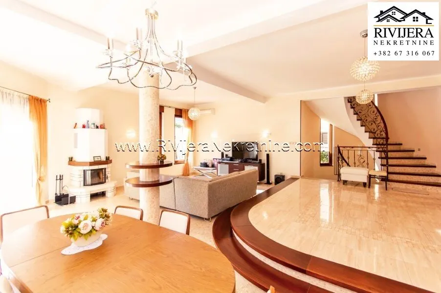 Prodaja, kuća, 330m², Đenovići, Herceg Novi