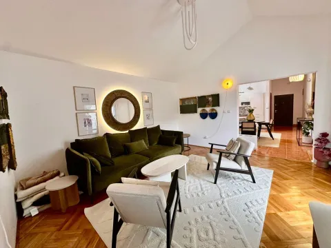 Prodaja, dvosoban stan, 97m², Dobrota, Kotor - image 2