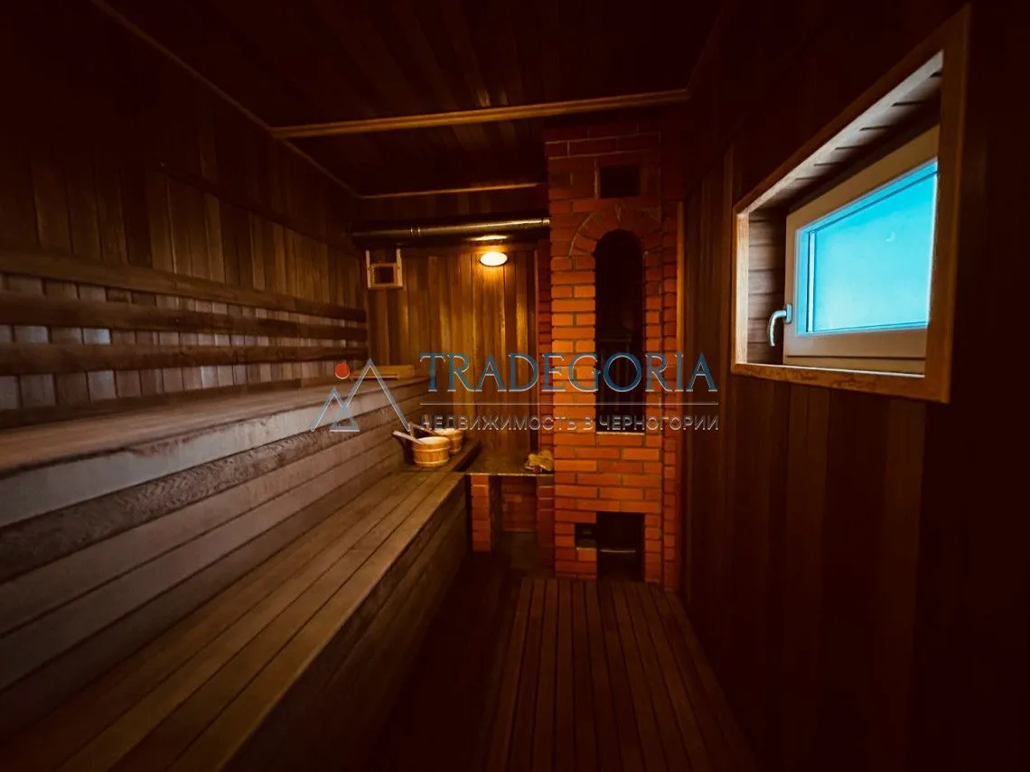 Sale, house, 859m², Dobra Voda, Bar