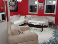 Izdavanje, četvorosoban stan, 120m², Centar, Novi Sad - image 1