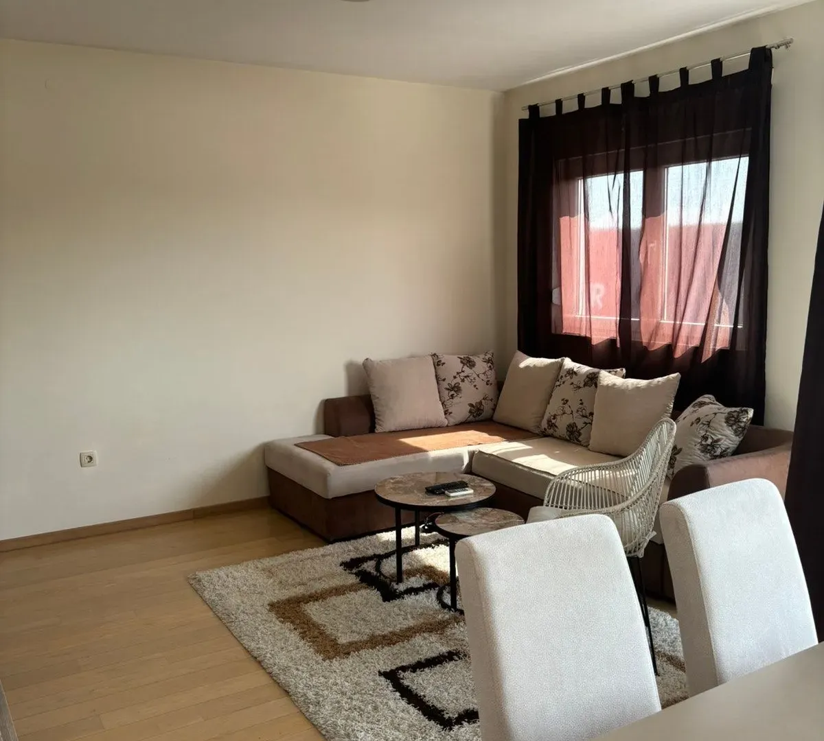 Izdavanje, jednosoban stan, 54m², City Kvart, Podgorica