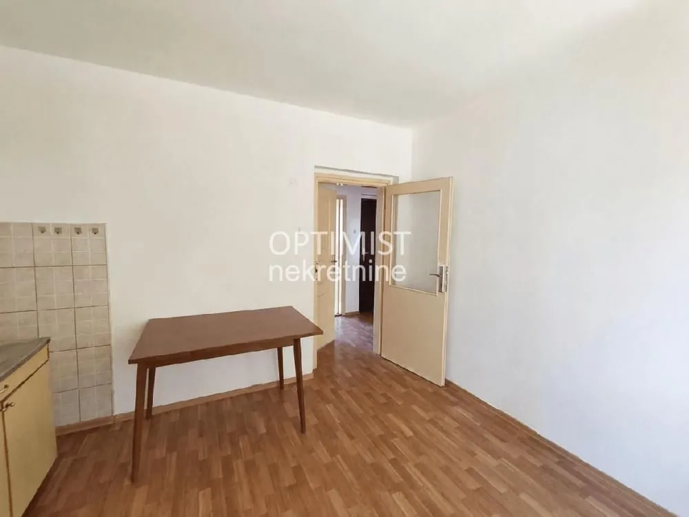 Prodaja, dvosoban stan, 56m², Žarkovo, Beograd