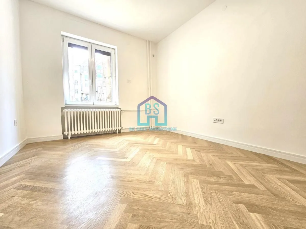 Prodaja, trosoban stan, 75m², Stari grad, Novi Sad