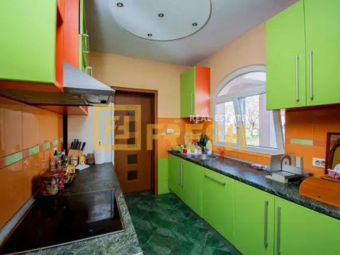 Prodaja, kuća, 180m², Donja Gorica, Podgorica - image 7