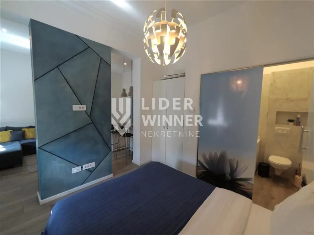 Izdavanje, trosoban stan, 62m², Stari Grad, Beograd