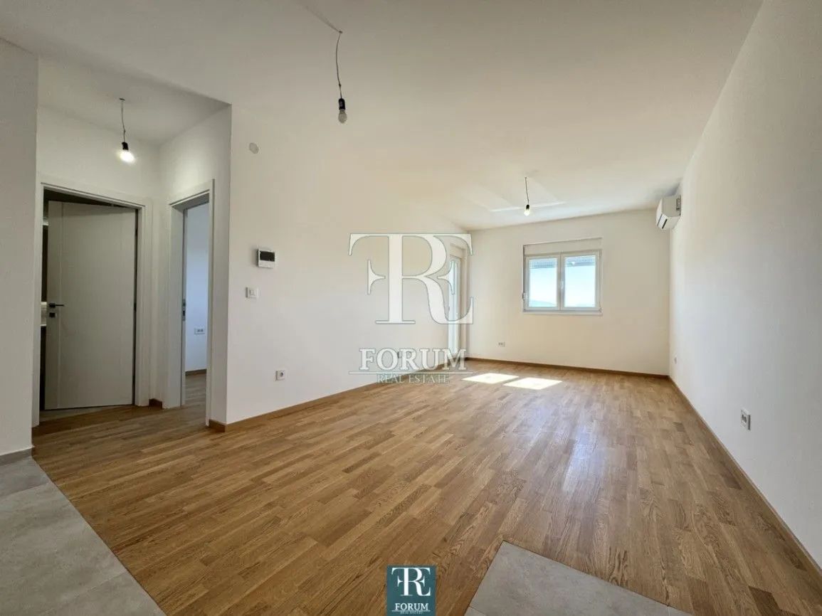 Izdavanje, jednosoban stan, 46m², Stari Aerodrom, Podgorica