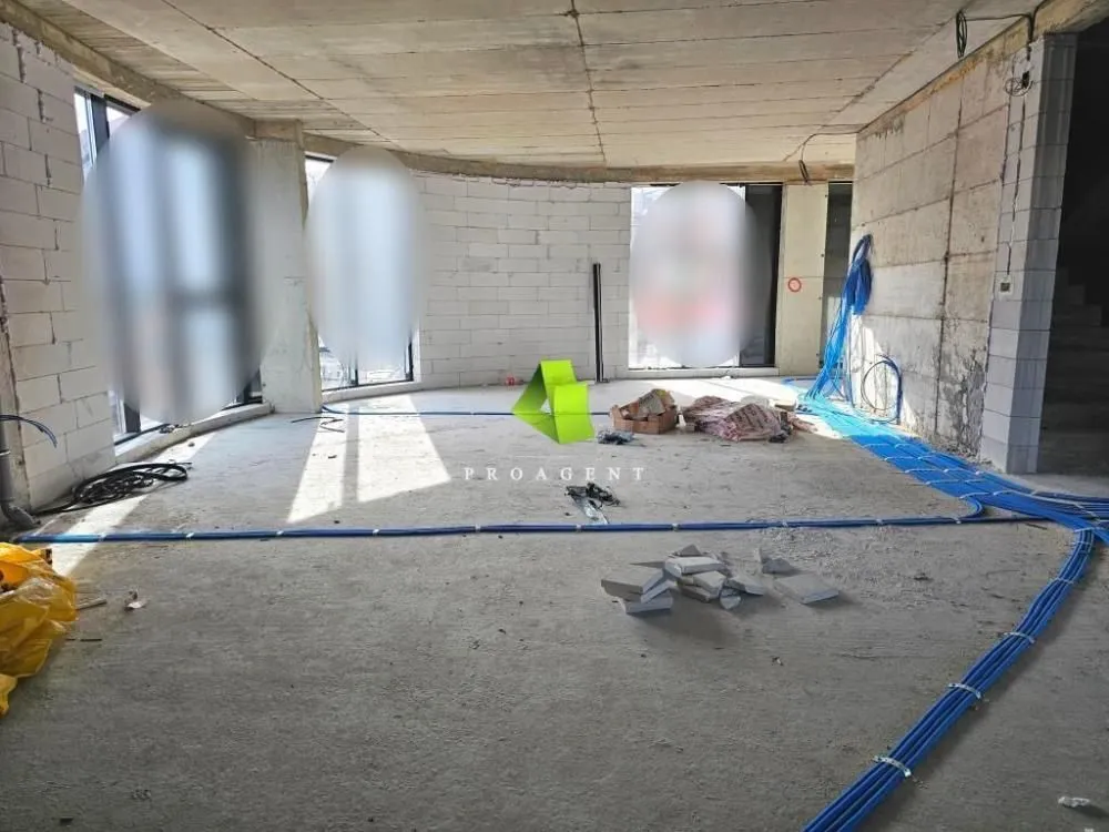Rent, office space, 800m², Palilula, Niš