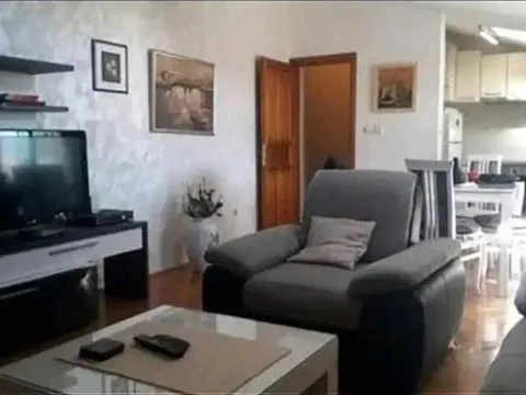 Prodaja, dvosoban stan, 77m², Ljubović, Podgorica - image 2