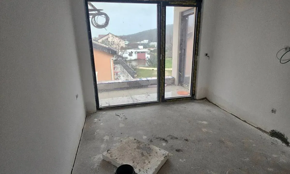 Prodaja, jednosoban stan, 51m², Radanovići, Kotor