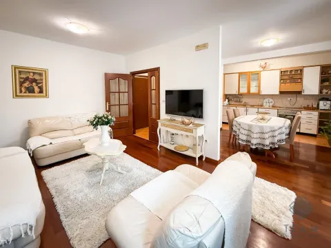 Izdavanje, trosoban stan, 100m², Gorica C, Podgorica - image 3