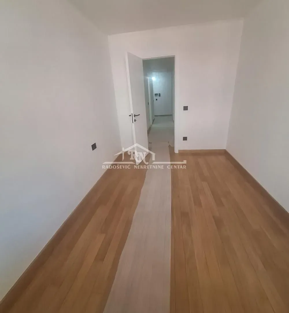 Sale, two bedroom apartment, 78m², Zvezdara Sve Podlokacije, Beograd