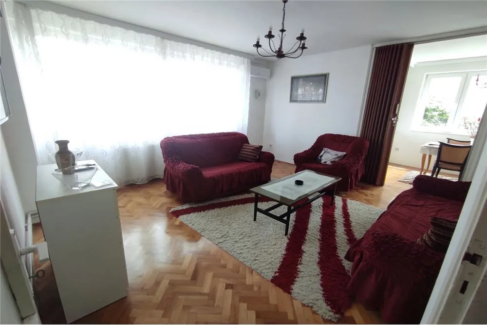 Izdavanje, jednosoban stan, 56m², Palilula, Niš
