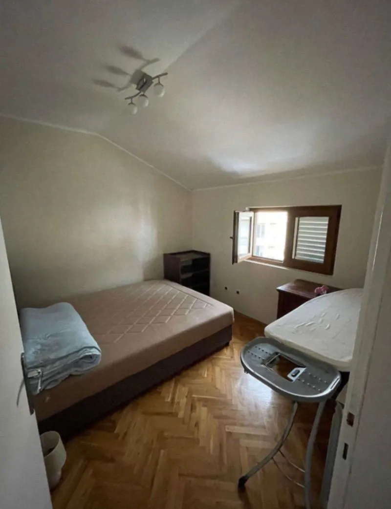 Prodaja, četvorosoban stan, 94m², Centar, Budva