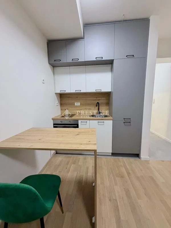 Prodaja, garsonjera, 52m², Momišići, Podgorica