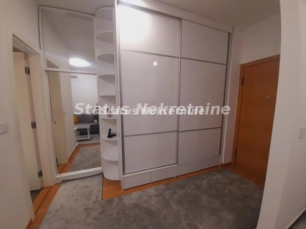 Rent, studio apartment, 30m², Centar, Novi Sad
