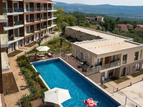 Prodaja, stan, 22m², Tivat, Crna Gora - image 2