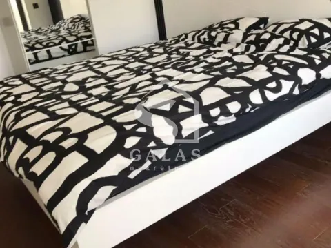 Izdavanje, trosoban stan, 75m², Novi Beograd Blok 67, Novi Beograd Sve Podlokacije - image 13