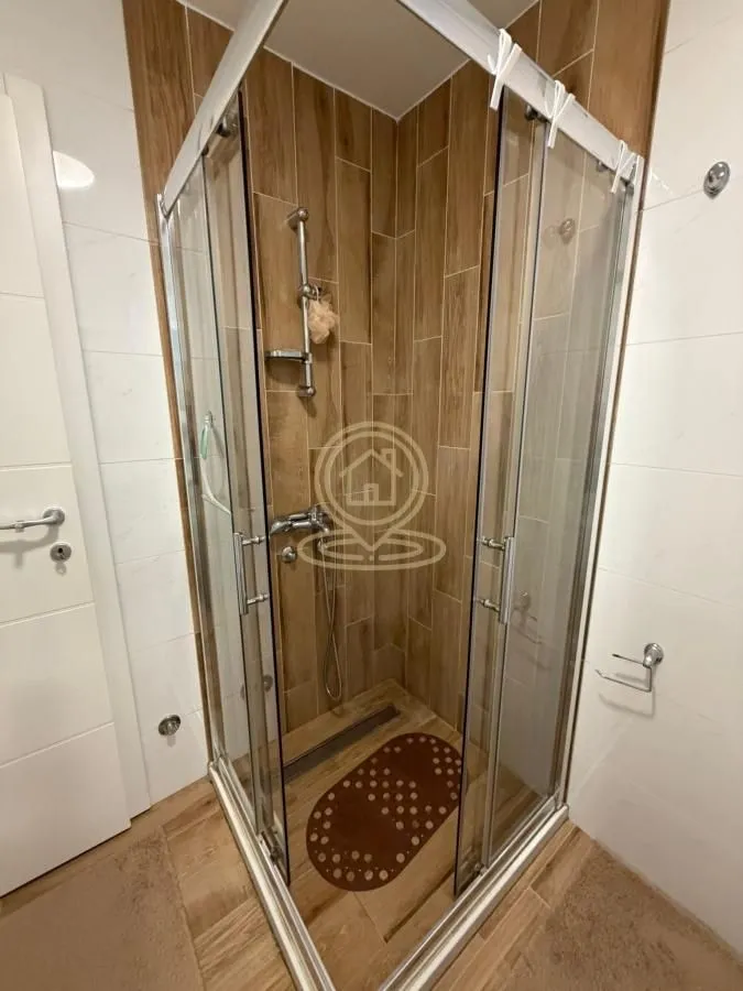 Prodaja, dvosoban stan, 40m², Crveni Pevac, Niš