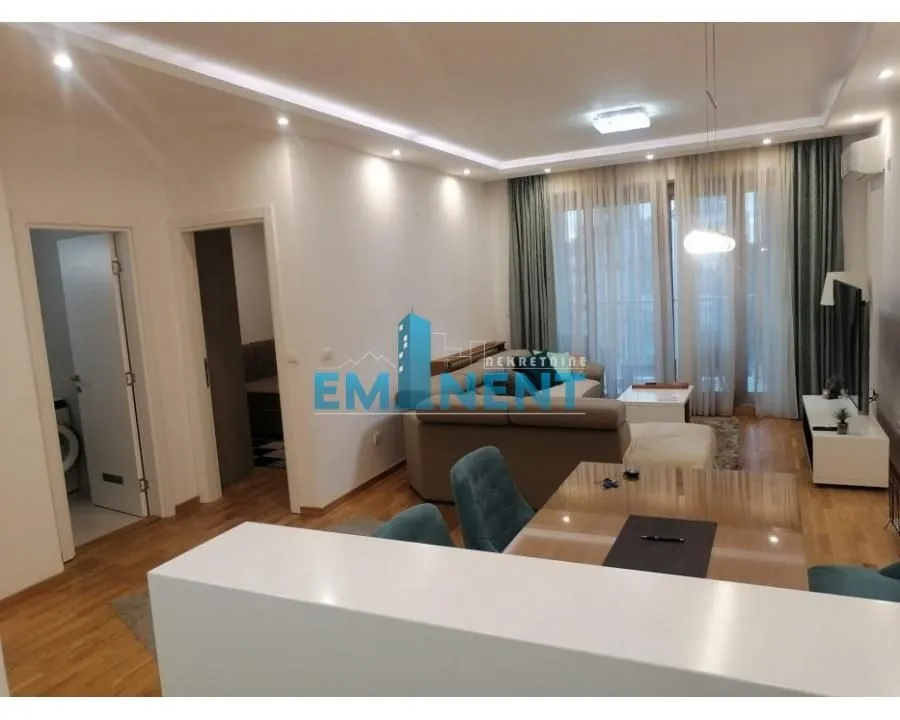 Rent, two bedroom apartment, 67m², Novi Beograd Blok 45, Novi Beograd Sve Podlokacije