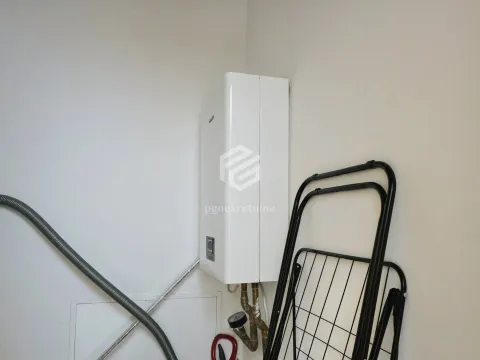 Izdavanje, dvosoban stan, 76m², Stari Aerodrom, Podgorica - image 18