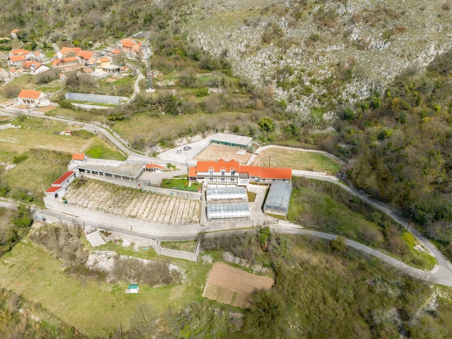Prodaja, plac, 584m², Mirac, Kotor