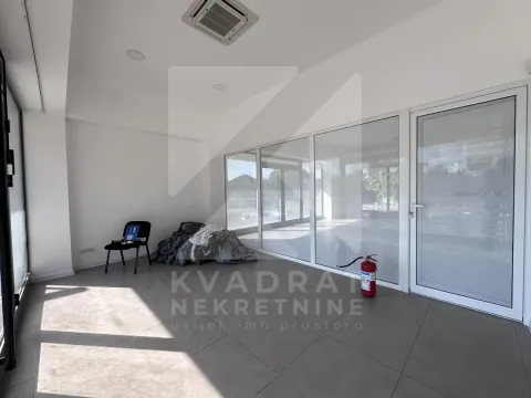 Izdavanje, poslovni prostor, 362m², Ljubović, Podgorica - image 9