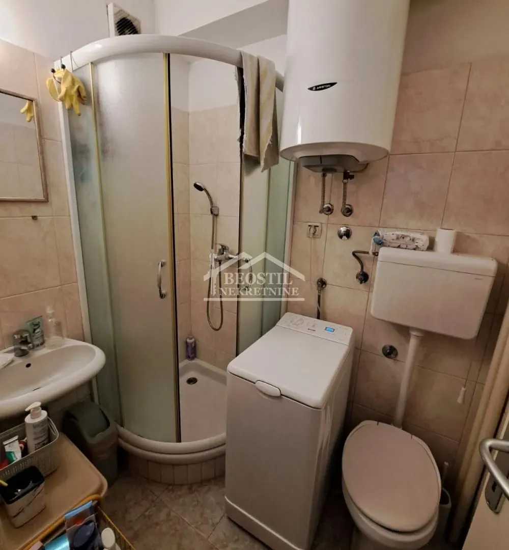 Sale, two bedroom apartment, 55m², Zvezdara Sve Podlokacije, Beograd